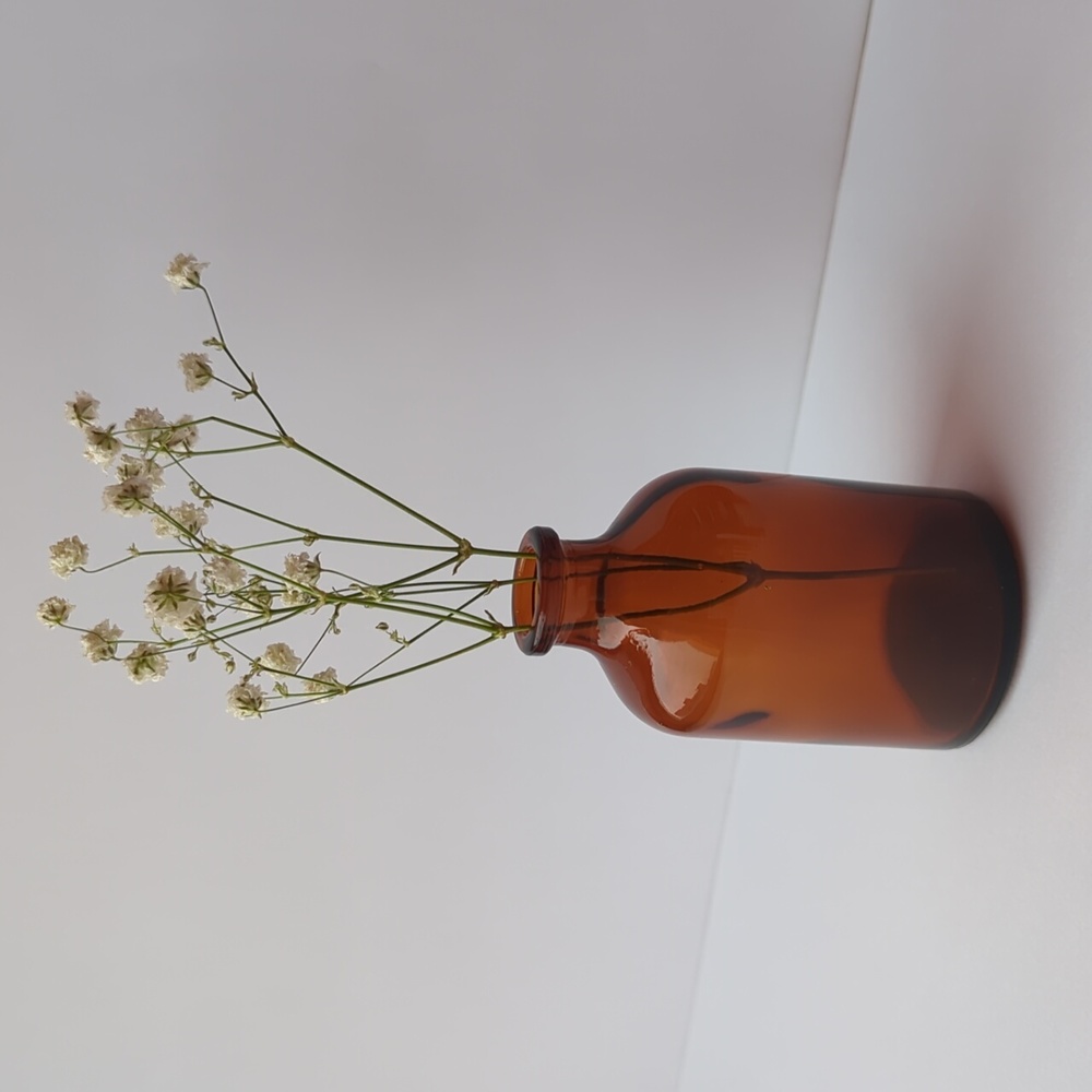 5 apothecary bud vases, amber color